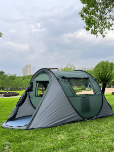 Tente 2 secondes, idéale pour le camping en duo