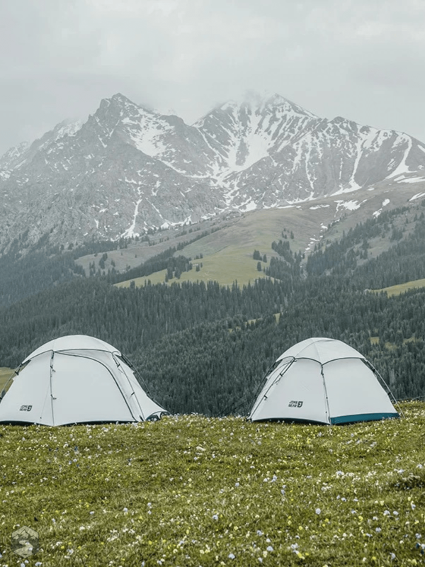 Bivouac 1 place conçu pour les excursions en nature
