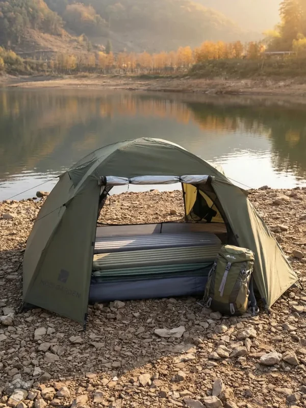 Modèle de tente bivouac adapté aux randonnées