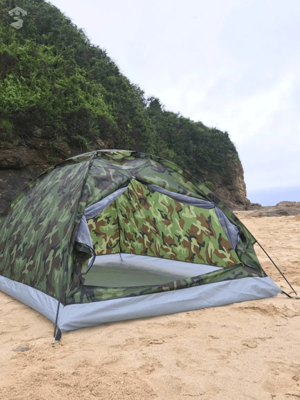 Tente 2 places avec design camouflage pour une discrétion optimale