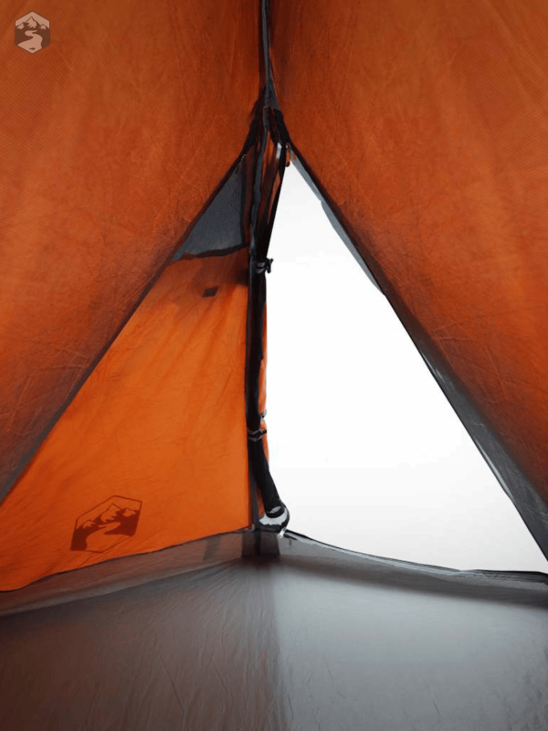 Tente de camping pratique et légère pour les couples