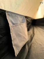 Tente de camping compacte avec ouverture instantanée