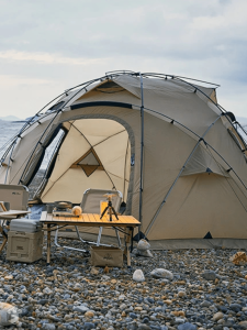 Tente spacieuse pour 6 personnes en camping