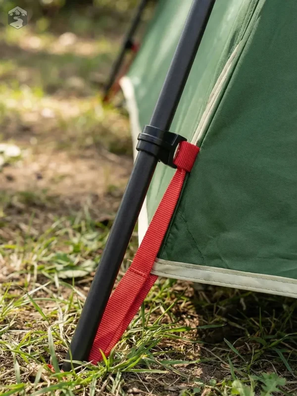 Modèle de tente 8 places avec plusieurs chambres