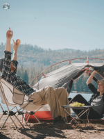 Tente de camping 2 personnes, pratique et fonctionnelle