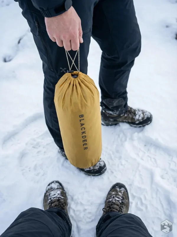 Bivouac pour deux, protection contre les éléments