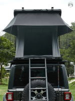 Tente de toit aluminium idéale pour les escapades