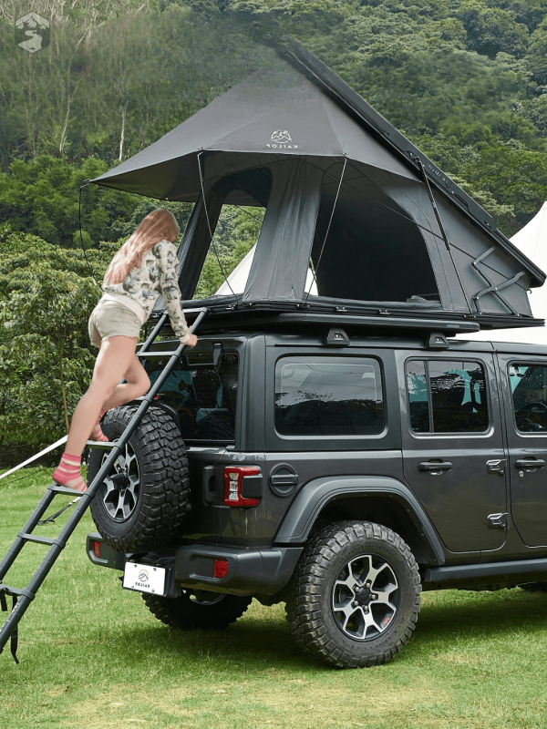 Tente de toit facile à installer pour voyages en famille