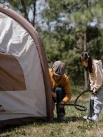 Tente compacte pour les escapades en nature