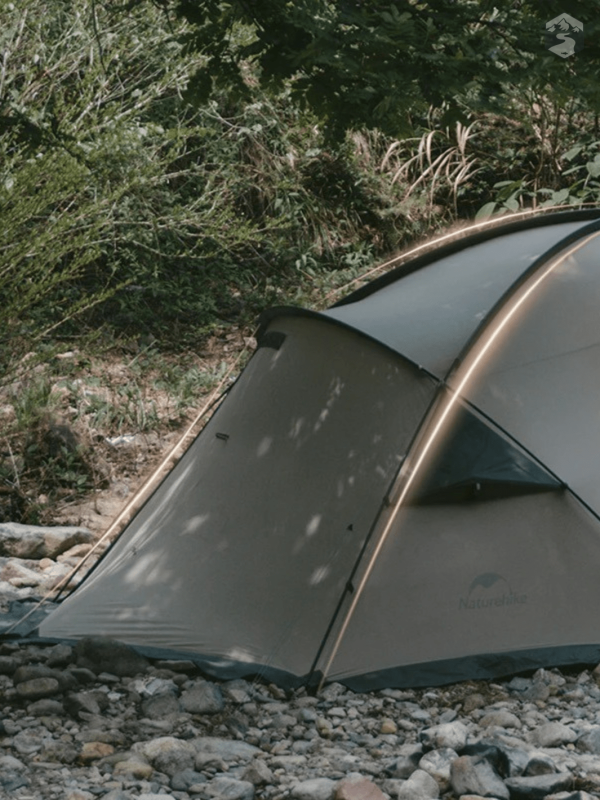 Abri de pêche confortable pour deux
