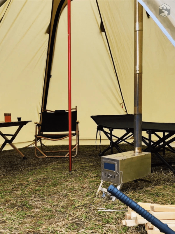 Tente pour groupe de six avec design unique tipi