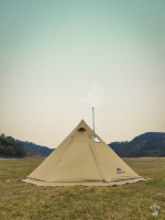 Tente familiale tipi avec espace pour six personnes