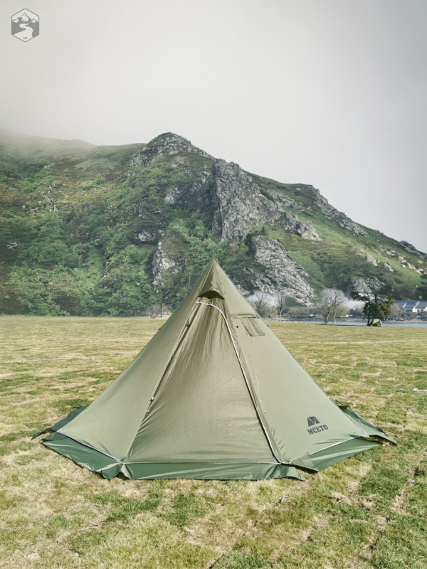 Tente tipi versatile pour camping et festivals