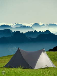 Tente légère idéale pour le trekking en plein air