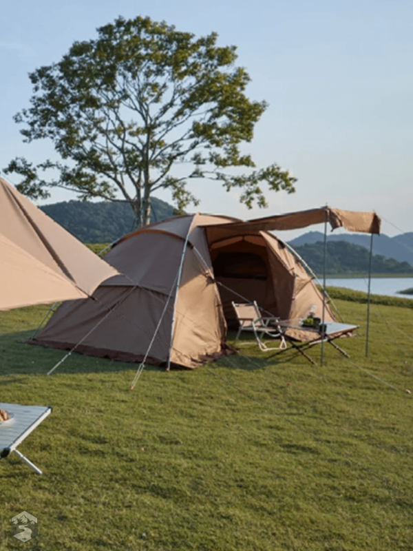 Tente 4 places avec deux espaces de couchage