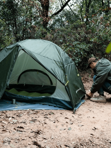 Tente de camping pour une personne, facile à transporter