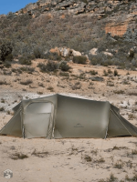 Tente de camping pour deux, parfaite pour les voyages